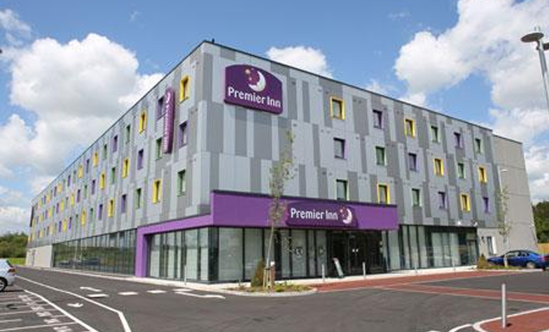 Stansted Hotels: Parking Included | Selected Hotels: 20% Off